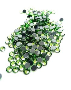 Light peridot SS20