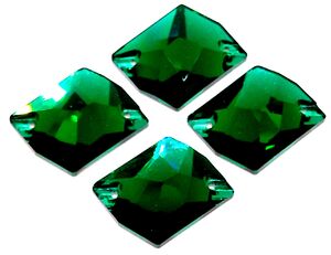 Light emerald cosmic 13x17mm