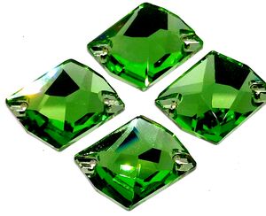 Peridot cosmic 17x21mm